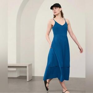 Athleta Elation V-Neck Hybrid Dress Midi Dark Lapis Blue